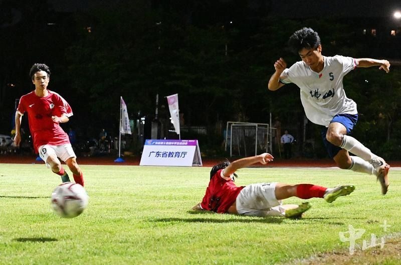 U19国足挑战哥伦比亚队备战新赛季